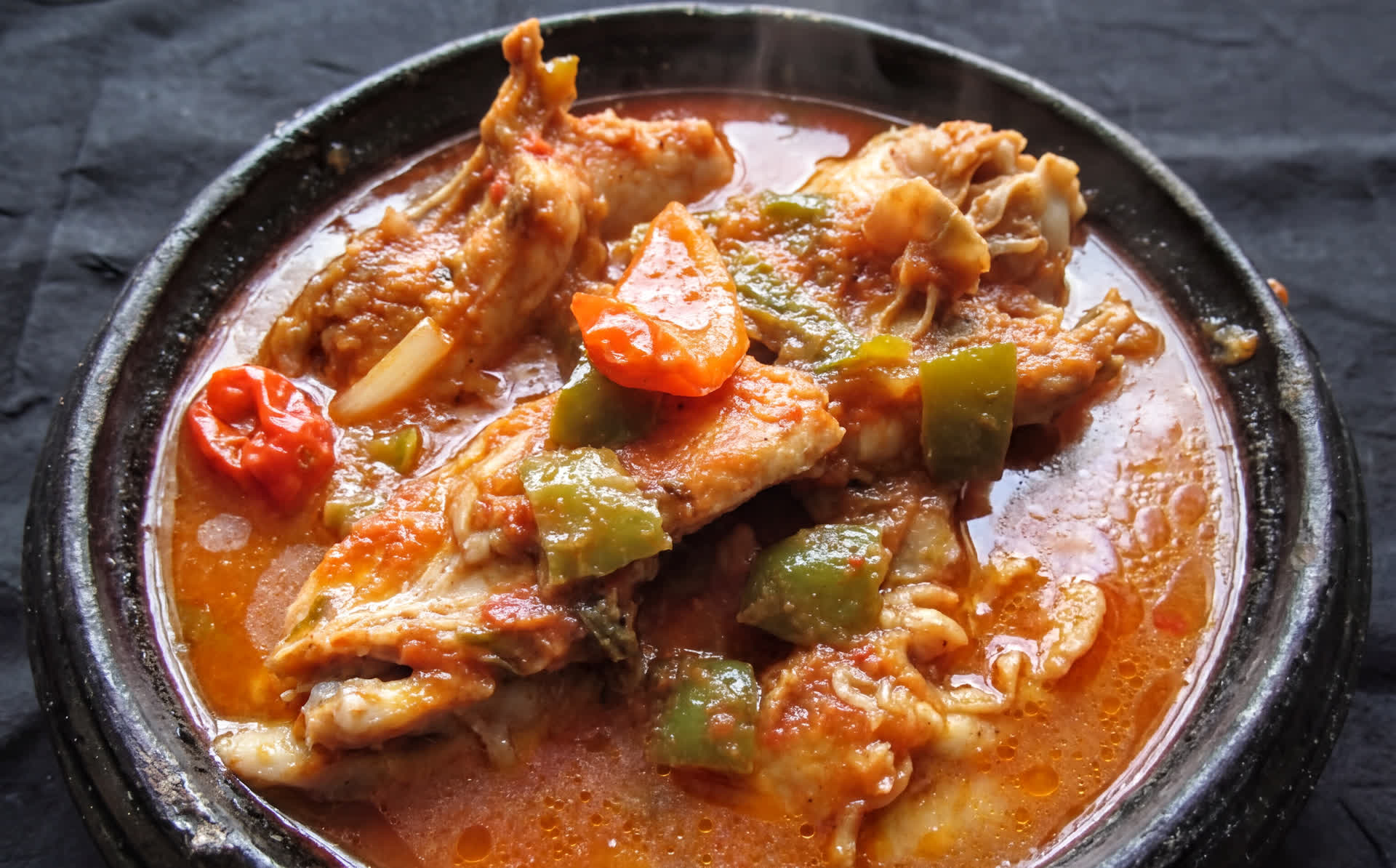 Kedjenou De Poulet Pondeuse